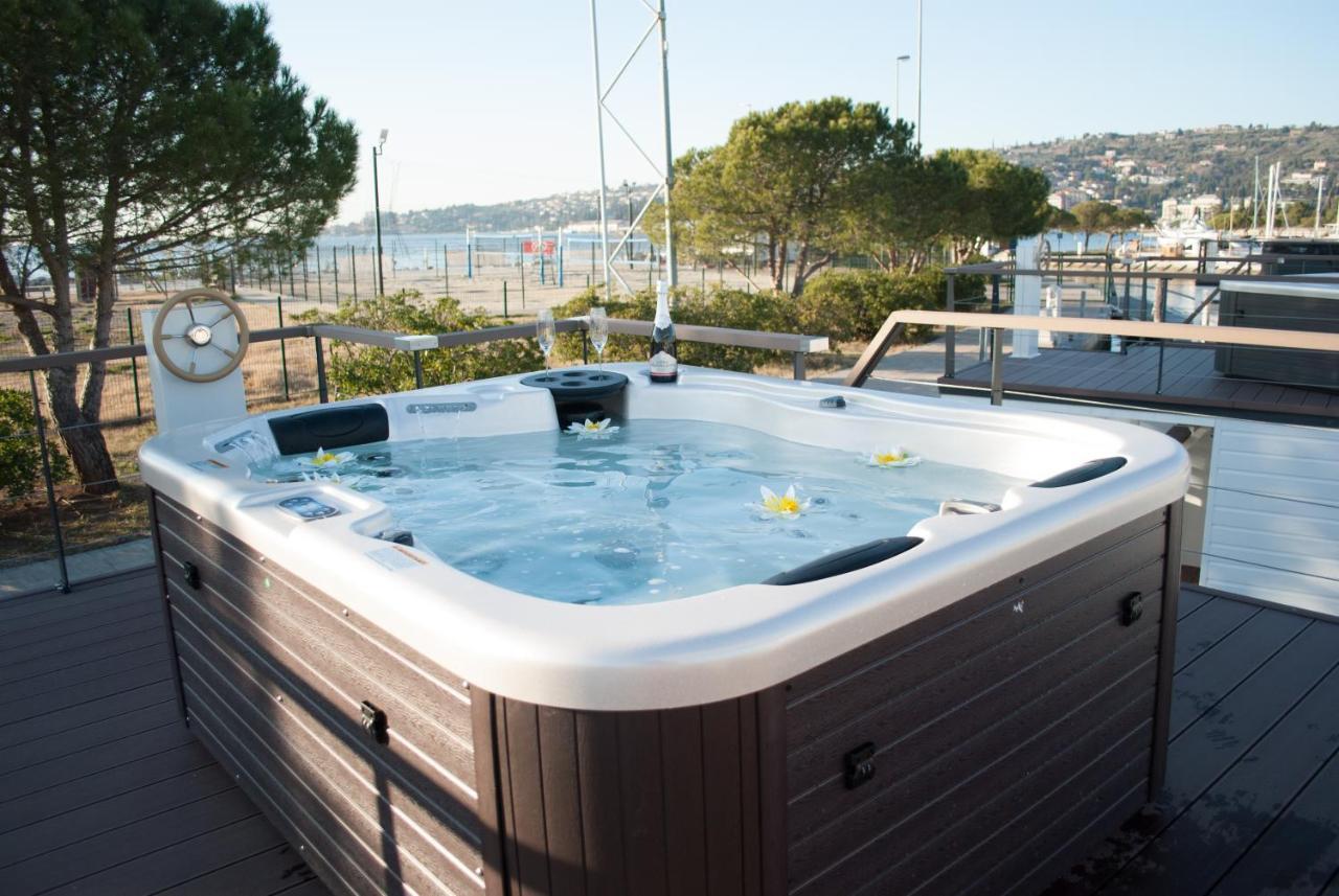 Villa Floating House Blue Moon Portoroz Exterior foto