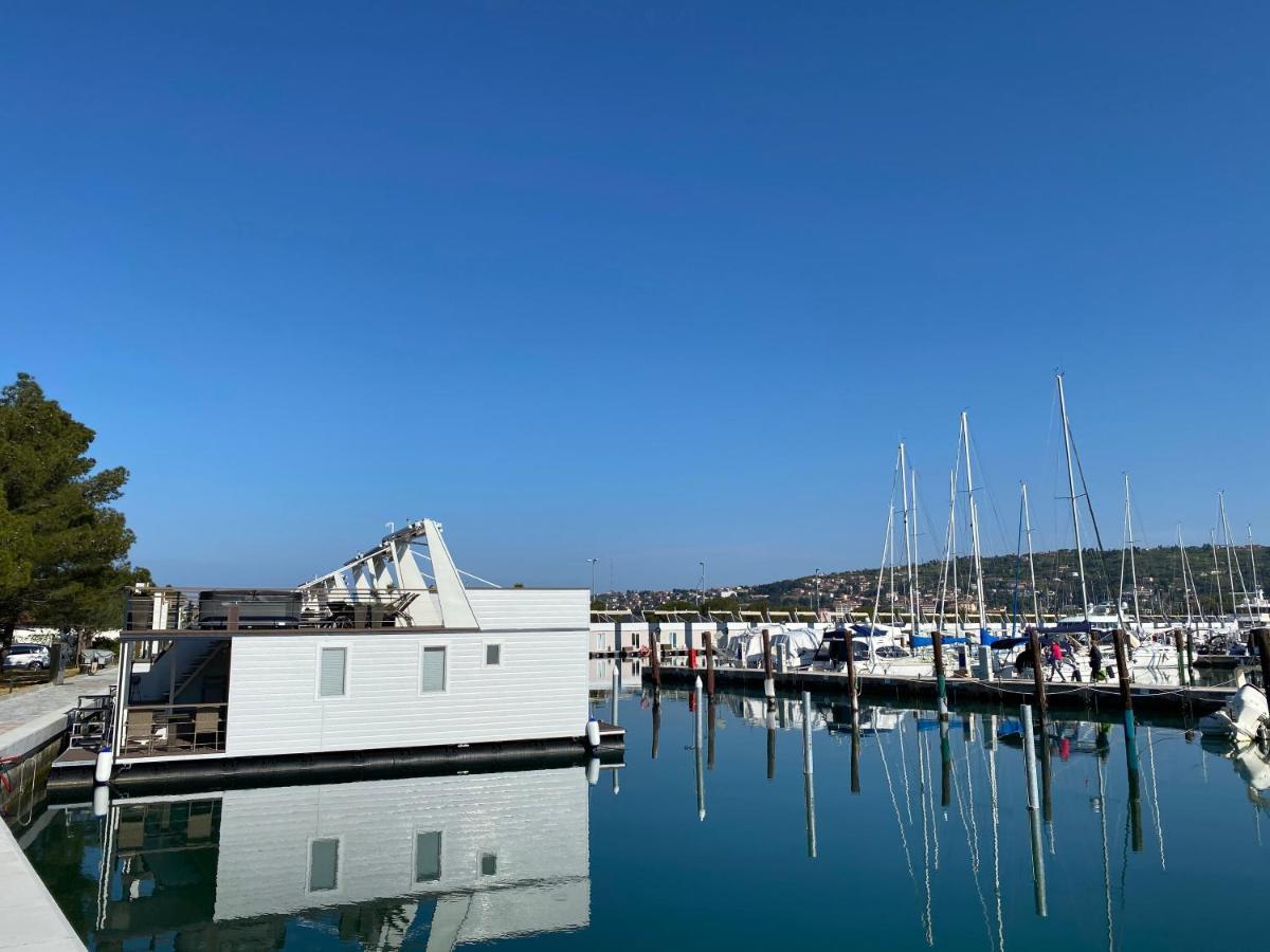 Villa Floating House Blue Moon Portoroz Exterior foto