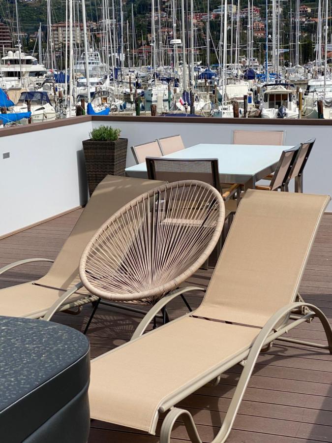 Villa Floating House Blue Moon Portoroz Exterior foto