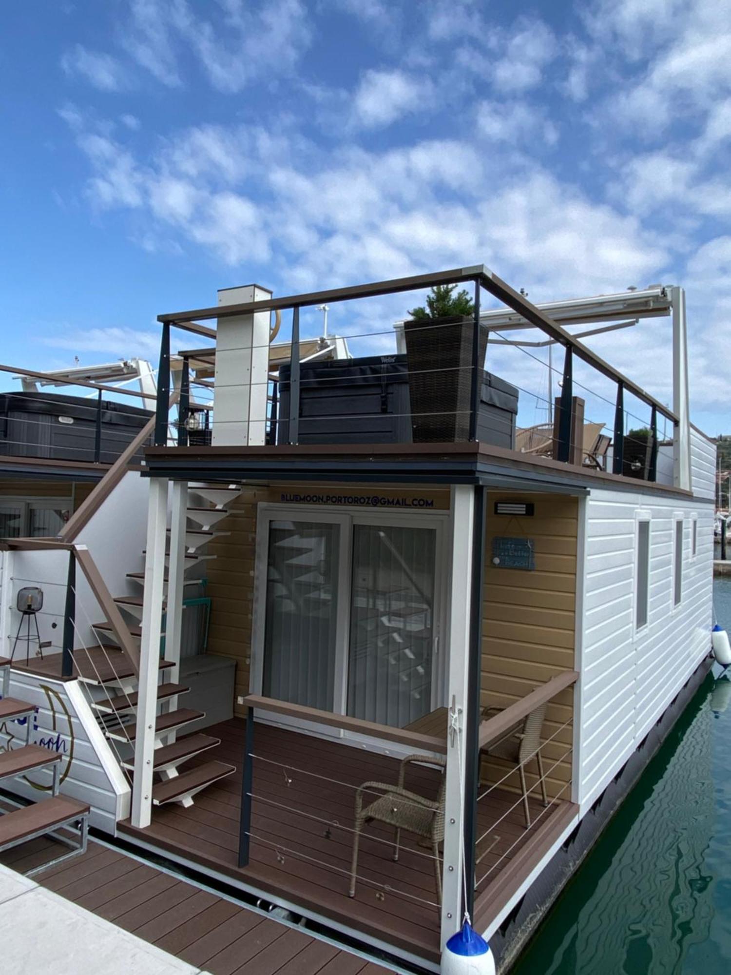 Villa Floating House Blue Moon Portoroz Exterior foto